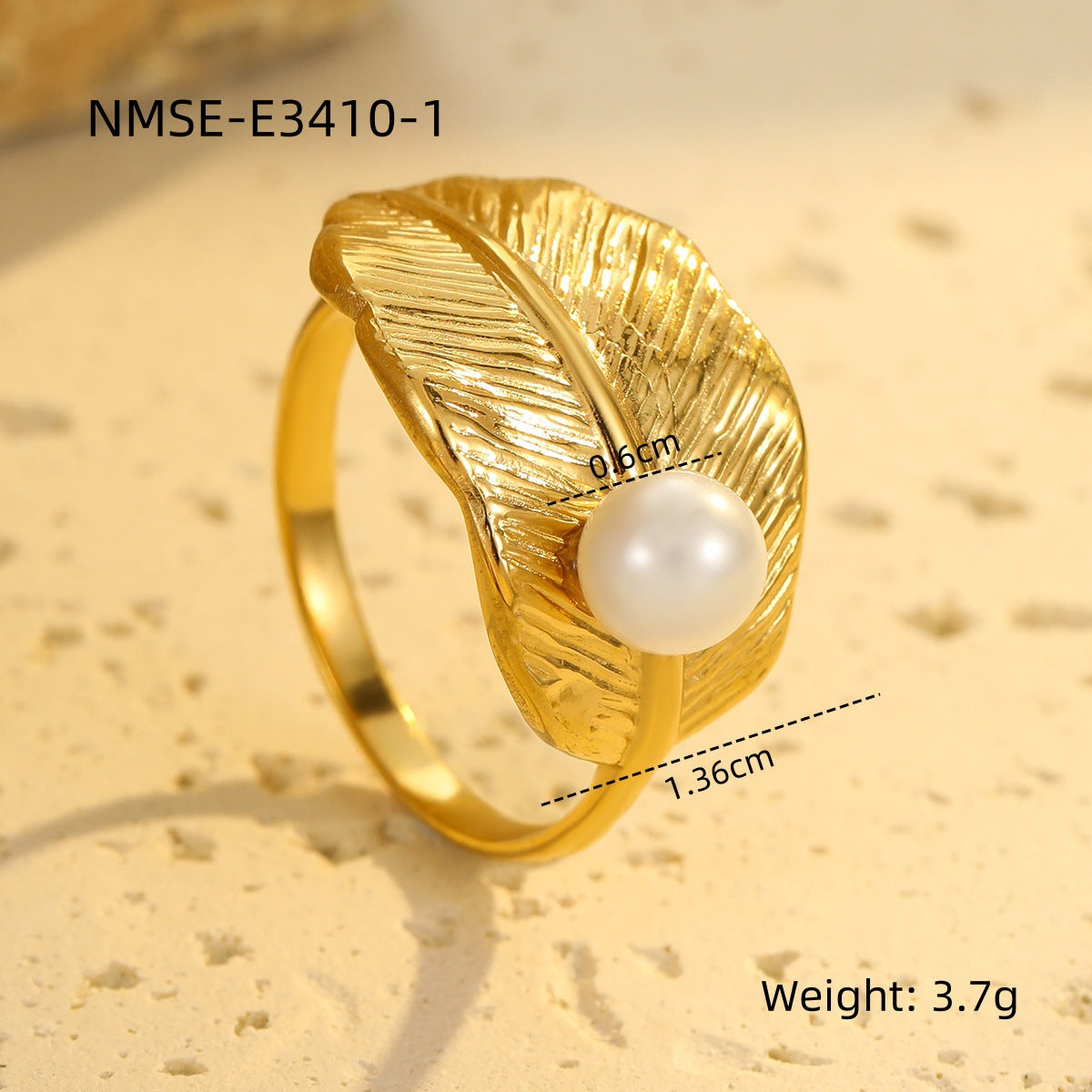 Anillo minimalista de plumas de pavo real con diseño geométrico en acero inoxidable con acabado chapado para mujer