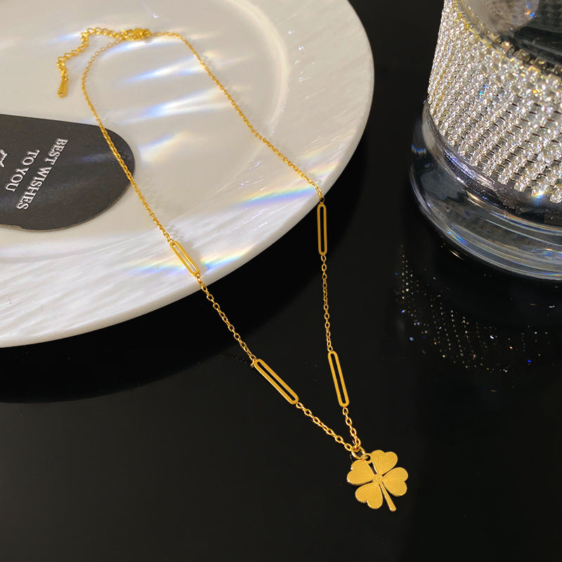 Fashionable 18K Gold Plated Titanium Steel Four-Leaf Clover Necklace for Unisex