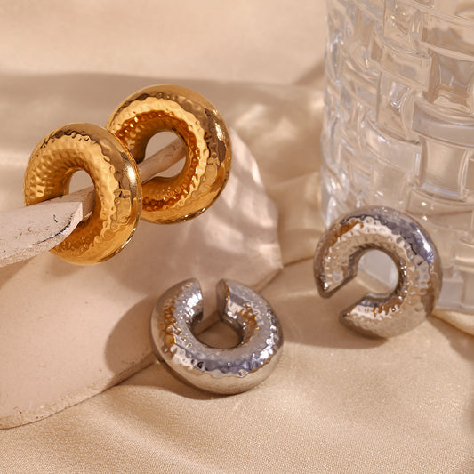 Minimalist Geometric Stainless Steel Ear Clips with 18K Gold Plating and Hammered Texture for Women