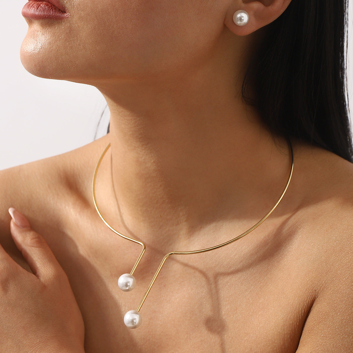 Minimalist Geometric Pearl-Style Pendant Necklace and Earrings Set for Women with Electroplated Iron Base