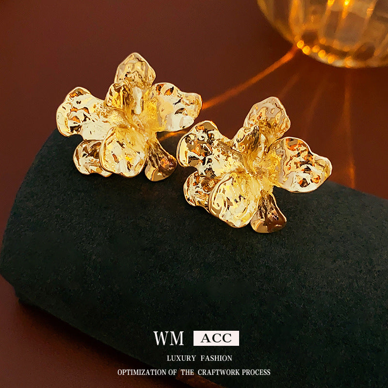 Pendientes colgantes de metal con acabado chapado, diseño floral geométrico de corazón, estilo vintage chic para mujer