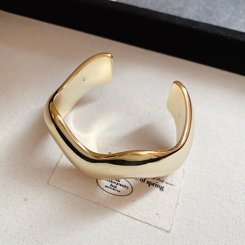 Bracciale da donna in acrilico a forma di onda, minimalista, con design a polsino aperto, gioiello da mano di lusso leggero