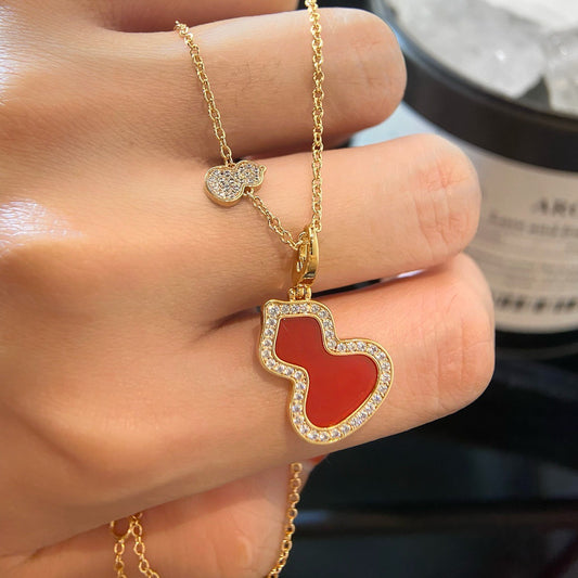 Collana con ciondolo a zucca stile cinese vintage con intarsi in cristallo e agata rossa, placcata in oro 18K su rame