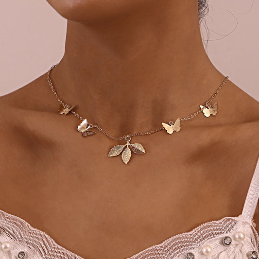 Minimalist Adjustable Clover Butterfly Pendant Necklace for Women in Alloy with Plated Finish