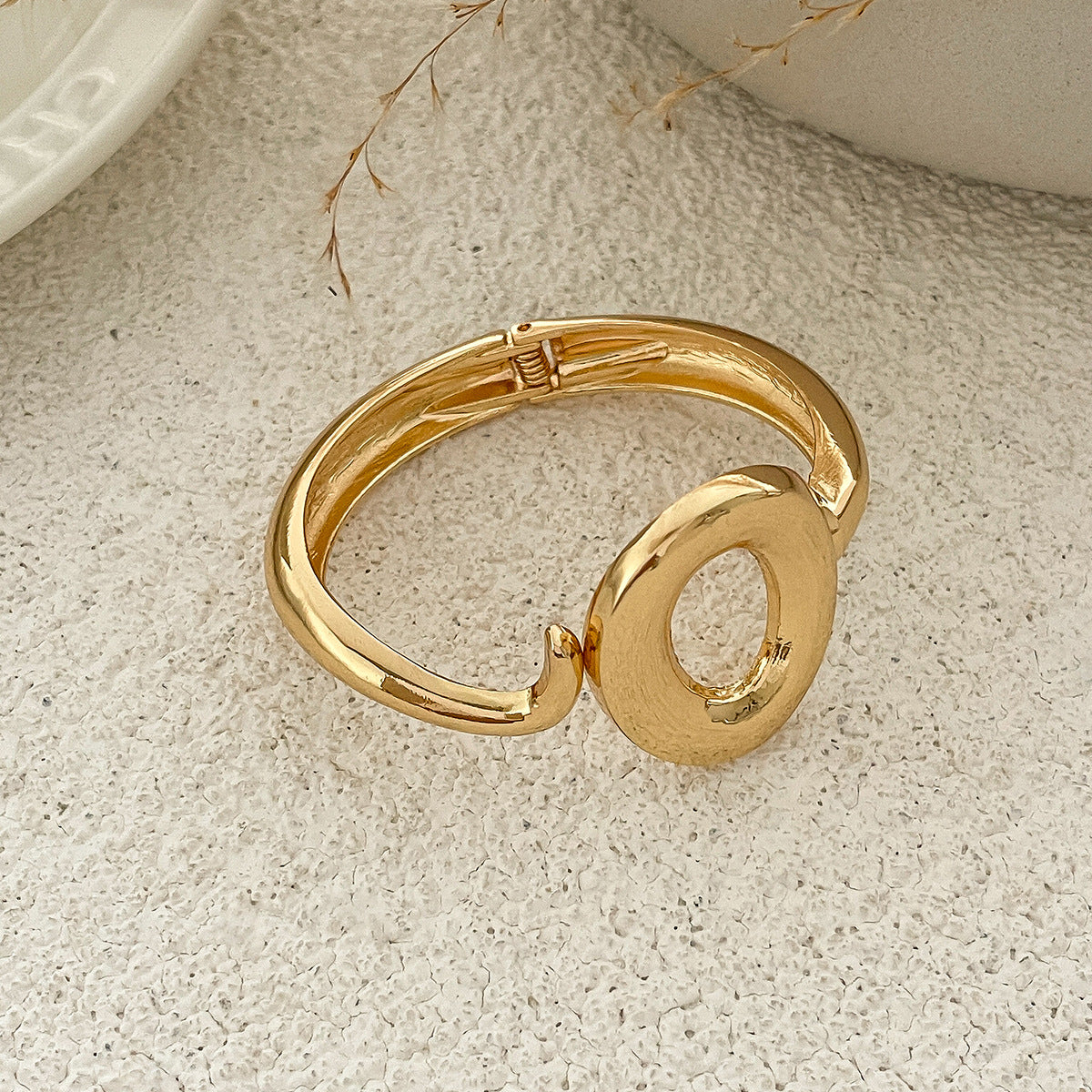 Asymmetric Teardrop Plated Zinc Alloy Bracelet Set