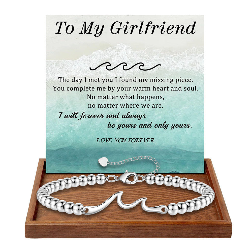 Fashionable Heart Shaped Plated Stainless Steel Bracelet for Women