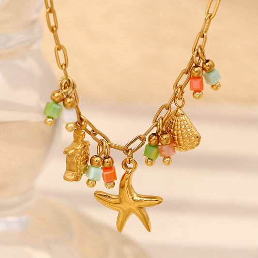 Collar con colgante oceánico de acero inoxidable minimalista geométrico chapado en oro de 18 quilates con incrustaciones de concha y temática playera para mujer