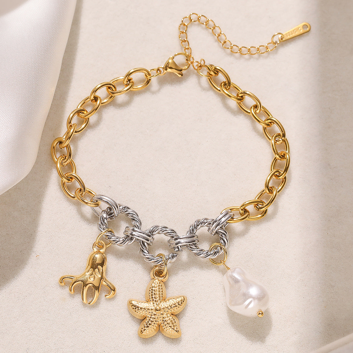 Bracciale da donna vintage geometrico in acciaio inossidabile con placcatura in oro 18 carati e design a colori contrastanti