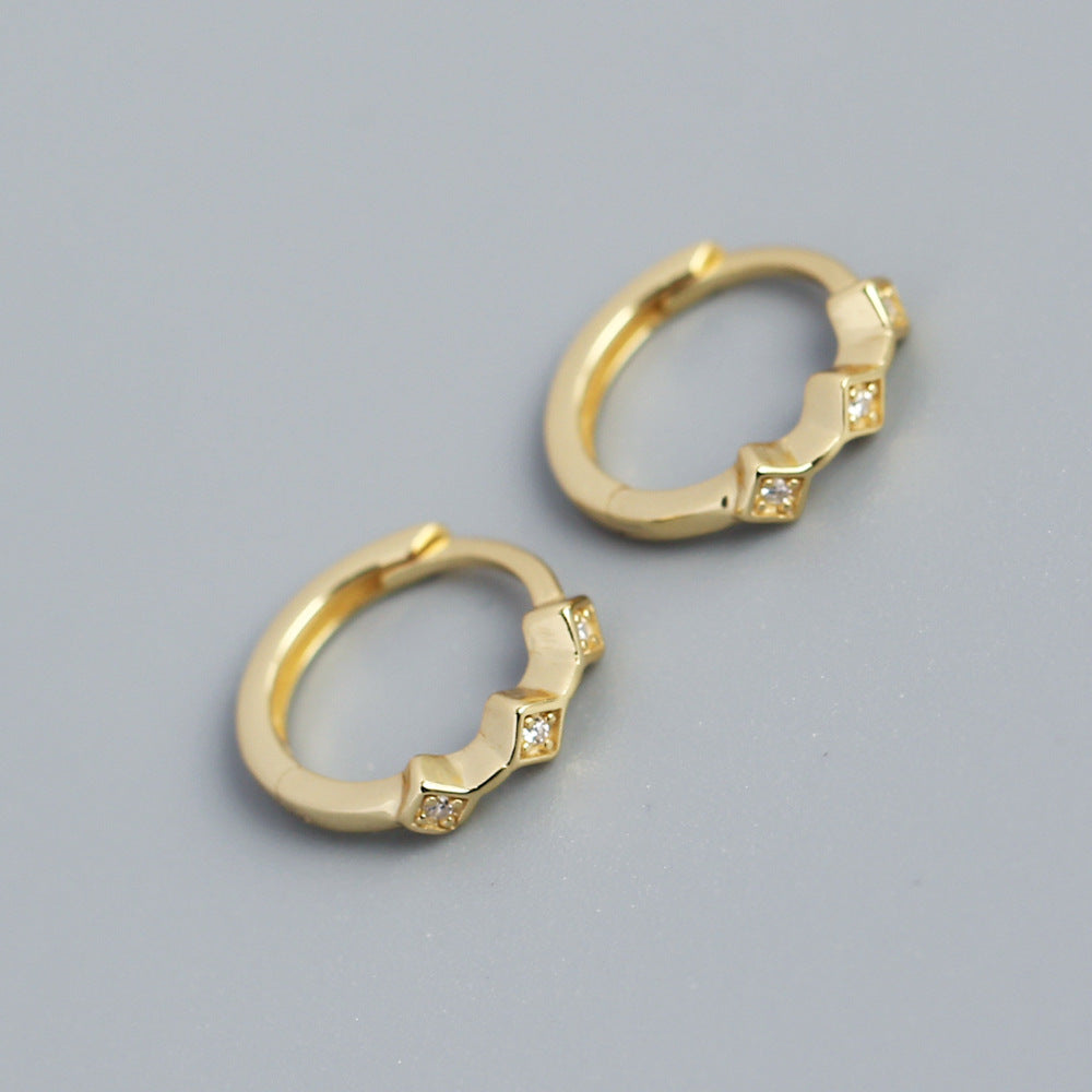 Minimalist Geometric Rhombus-Shaped S925 Sterling Silver Stud Earrings with Rhinestone Inlay