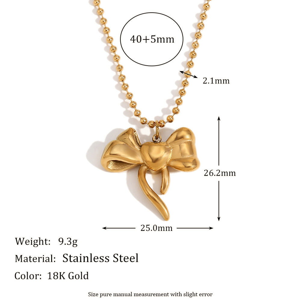 Collana con ciondolo a fiocco alla moda da donna in acciaio inossidabile con placcatura in oro 18 carati su catena di perline rotonde