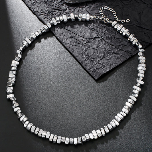 Collana da uomo con perline in ossidiana nera geometrica, catena a O in acciaio inossidabile e dettagli artigianali