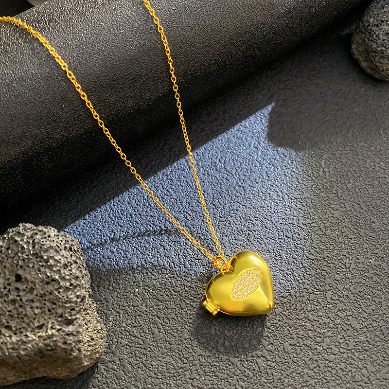 Vintage Micro-Paved Cubic Zirconia Crown Heart Star Geometric Brass Pendant Titanium Steel Box Chain Necklace for Unisex