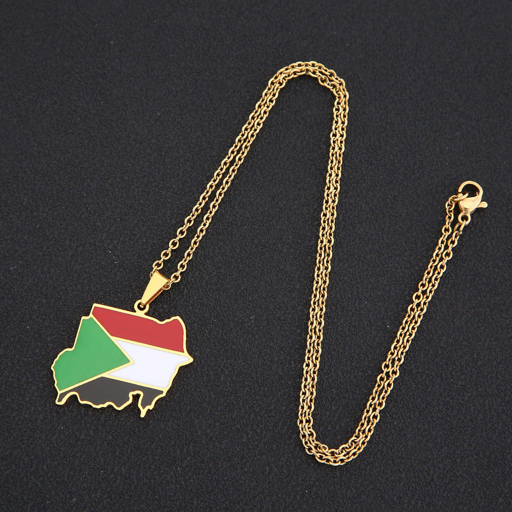 Collana Unisex alla Moda in Acciaio al Titanio Placcato Geometrico con Ciondolo in Acciaio Inossidabile con Catena a O