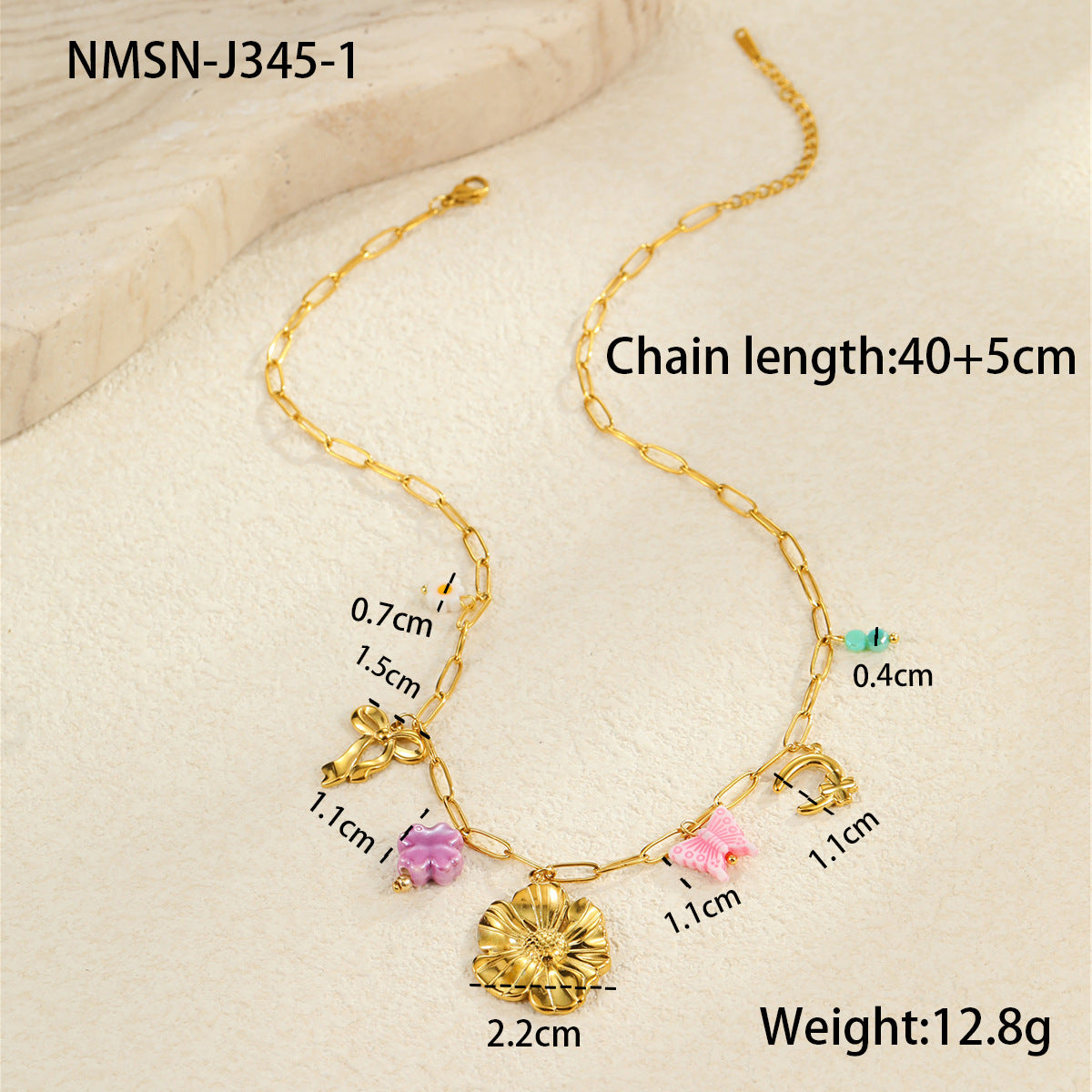 Elegante collar de acero de titanio con diseño floral y de conchas marinas inspirado en el océano, chapado en oro de 18K para mujer