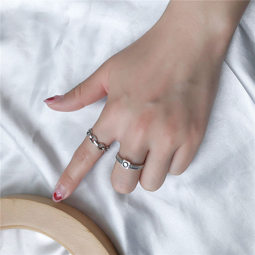 Minimalist Geometric Round Plated Alloy Ring Set for Women