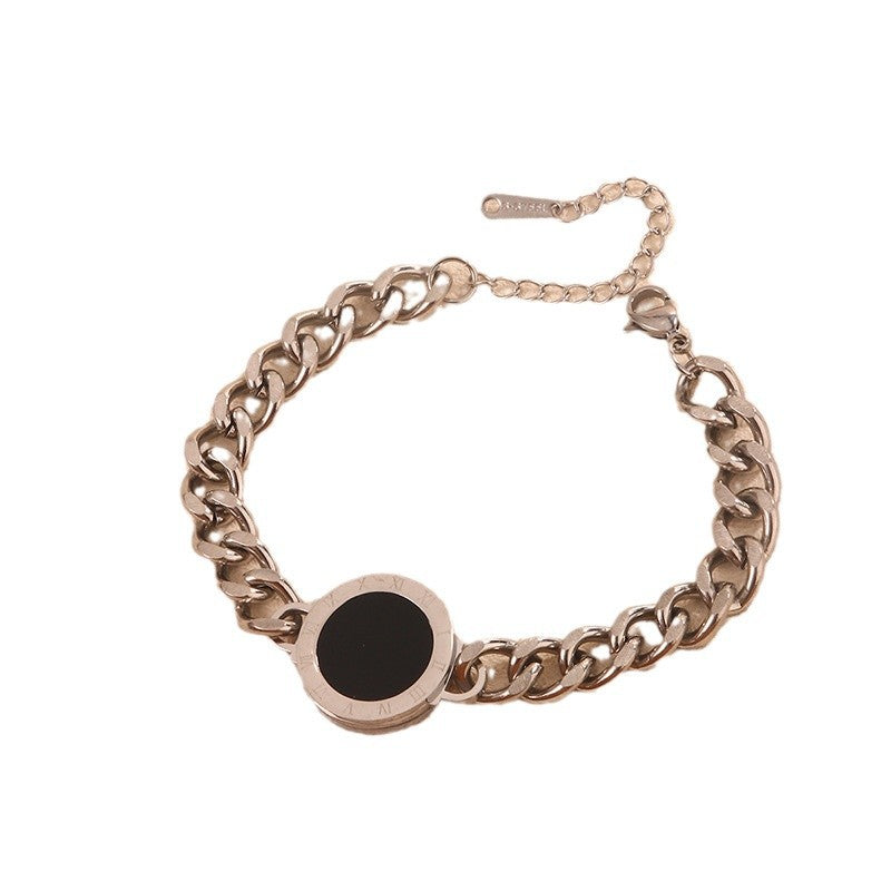 Fashion Business Round Geometric Plated Stainless Steel Pendant Necklace Cuban Link Chain for Women