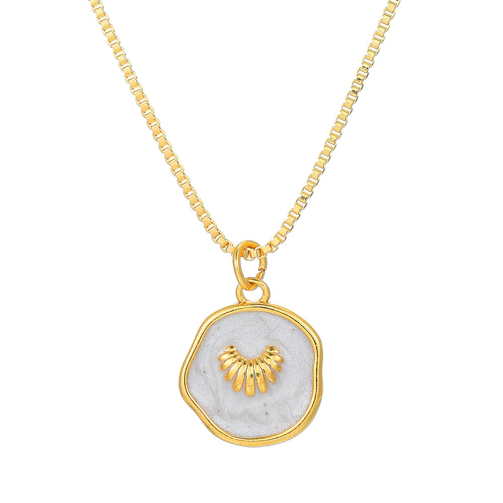 Collana Pendente Minimalista con Stella Marina Delfino Concha Cuore da Donna in Rame con Finitura Smaltata su Catena ad O