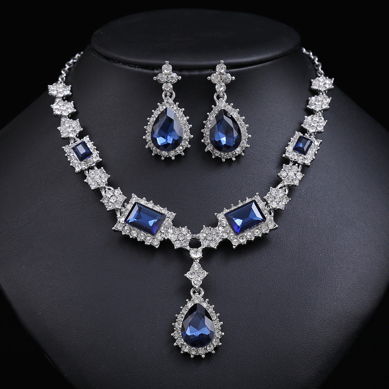 Fashion Minimalist Square and Plum Blossom Shape Electroplated Alloy Necklace and Earrings Set for Women with Irregular Block Pattern and Standard Chain