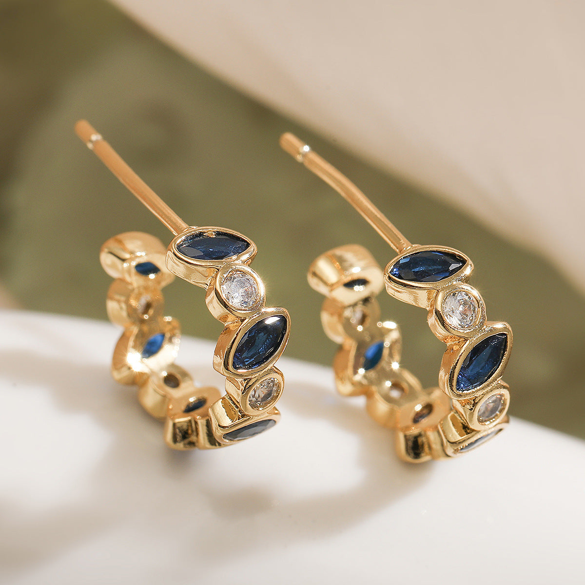 Fashionable Geometric Asymmetrical Copper Earrings with 18K Gold Plating and Zircon Accents for Women