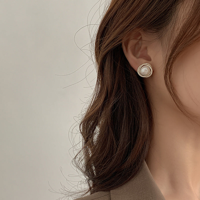 Orecchini a perno da donna geometrici minimalisti eleganti con intarsio di zirconi e perle