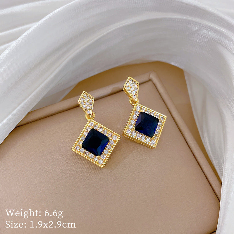 Sweet Elegant Micro-set Geometric Titanium Steel Necklace and Earring Set for Women