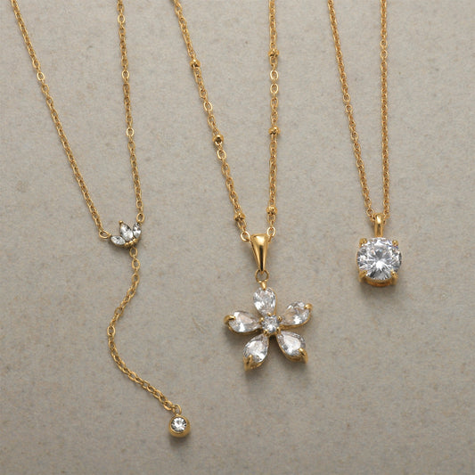 Floral Geometric Titanium Steel Plated Necklace for Women with Rhinestone Accents Lightweight Clavicle Chain Stainless Steel Jewelry