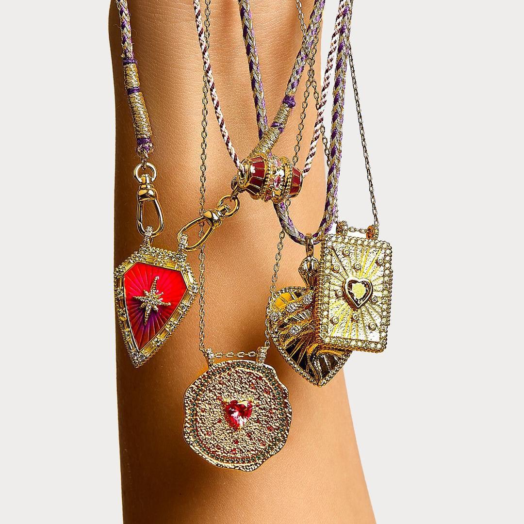 Minimalist Tarot Card Pendant Necklace for Women with Enamel Finish and Zircon Inlay on Gold-Plated Copper Chain