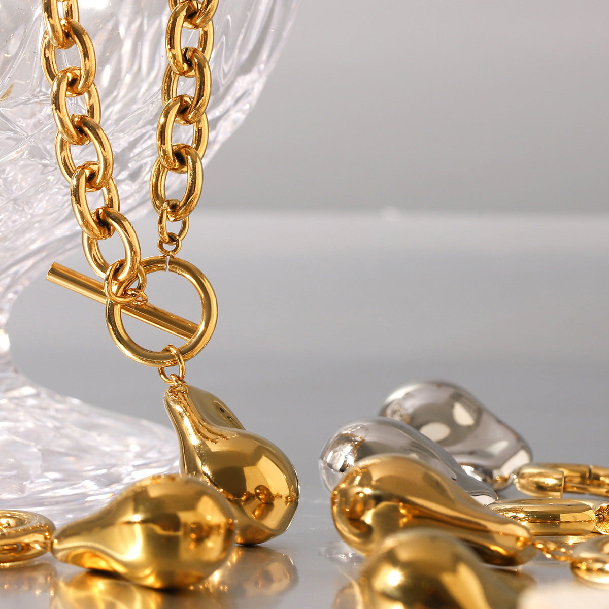 Baroque Style Stainless Steel Pendant Necklace Earrings Bracelet Ring Set with Gold Silver Two Tone Plated Titanium Steel Cross Chain
