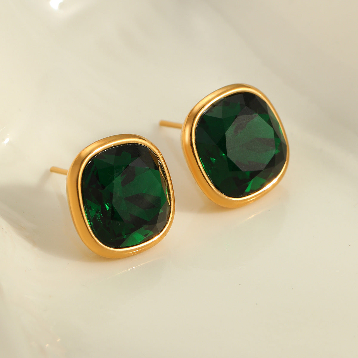 Orecchini Vintage Quadrati Geometrici in Acciaio Inossidabile con Placcatura in Oro 18K e Intarsi di Zirconi Colorati da Donna