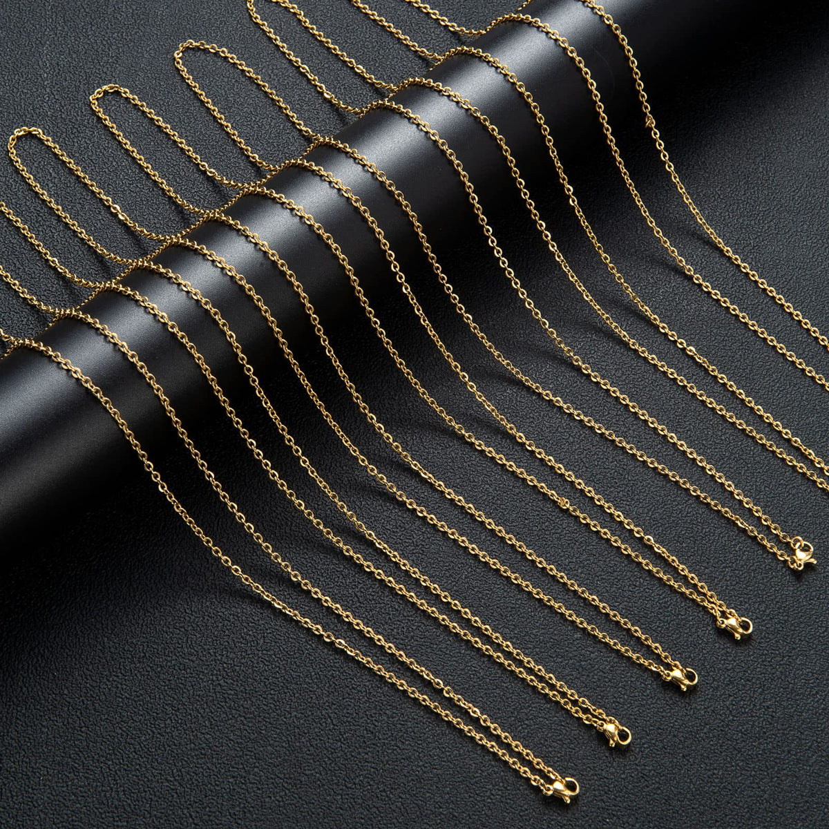Collana minimalista in acciaio inossidabile placcato oro con catena a cavo e barra portaciondoli unisex fai da te