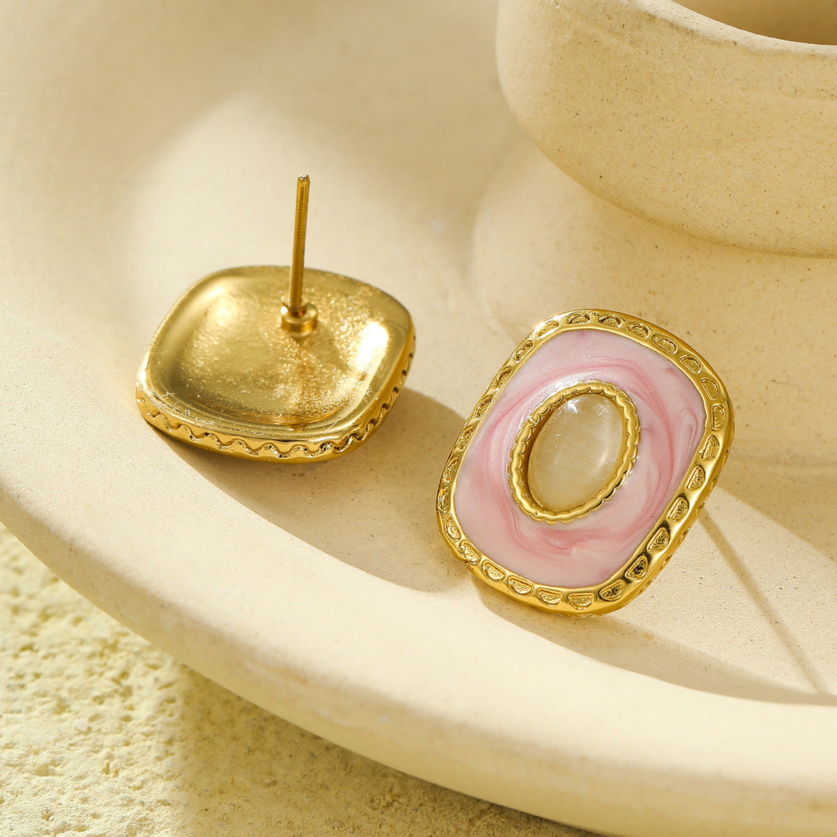 Pendientes cuadrados de acero de titanio estilo vintage para mujer con incrustaciones de esmalte y detalles de piedras naturales