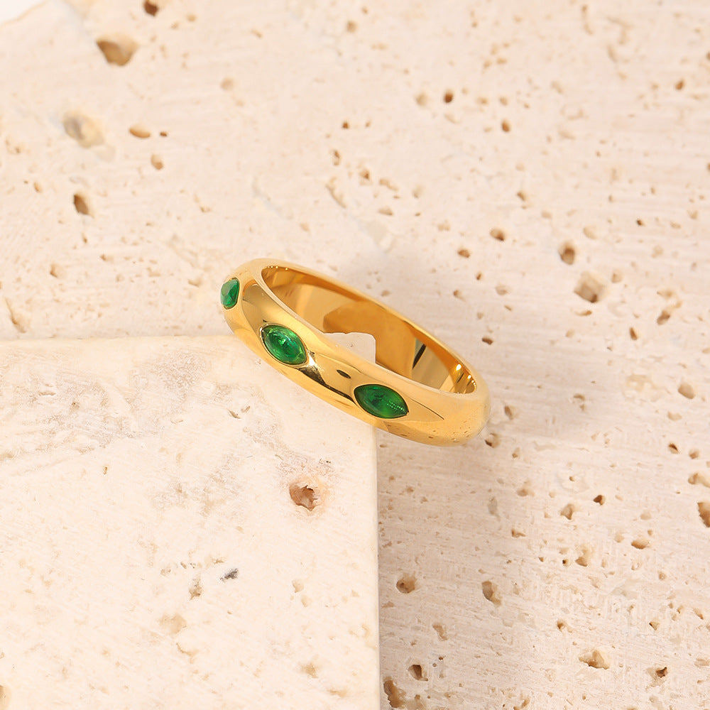Anello geometrico minimalista vintage francese da donna in acciaio inossidabile placcato con strass smeraldo, anello di moda resistente al colore