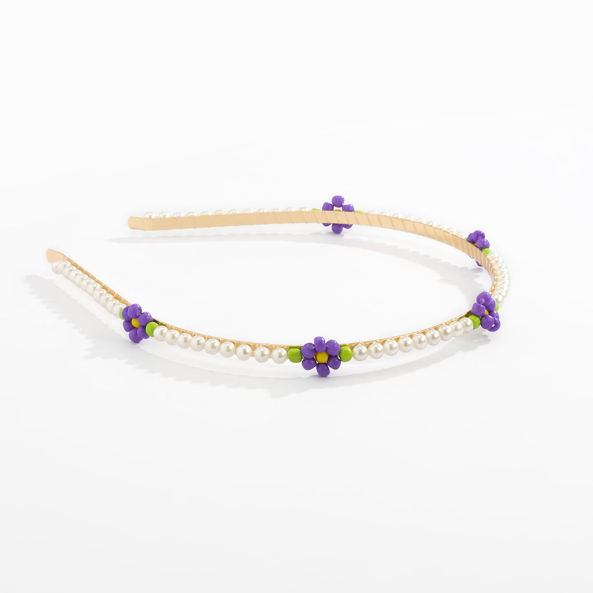Diadema rústica de margaritas con perlas de imitación y diseño envolvente de cuentas para mujer