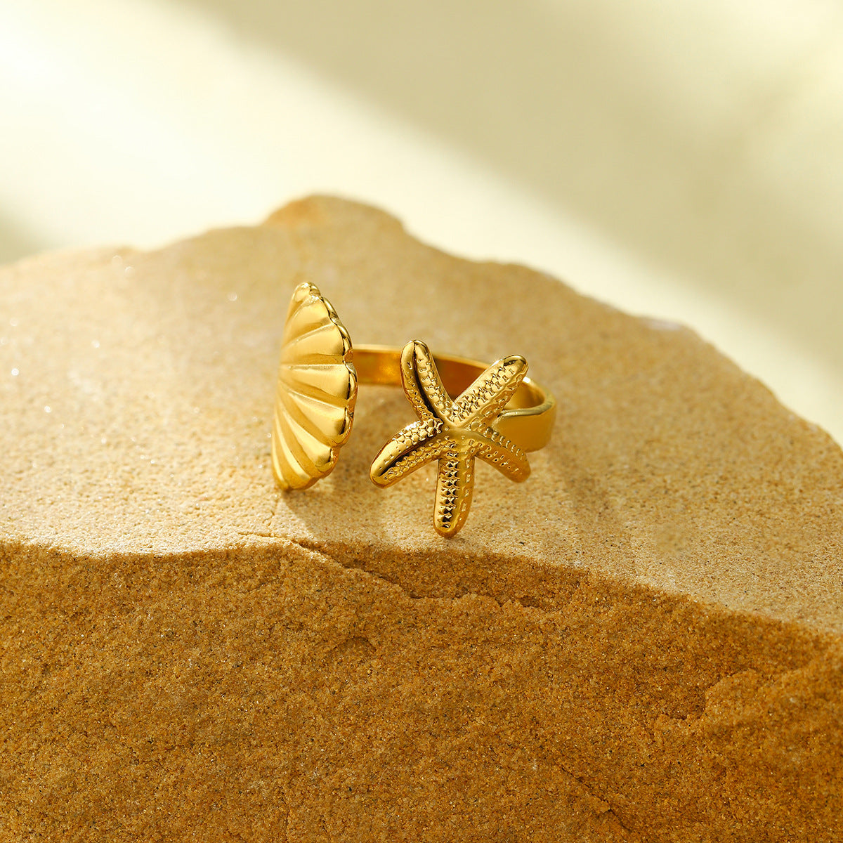 Anello regolabile da donna in acciaio inossidabile placcato, a forma di conchiglia e stella marina, stile vacanza