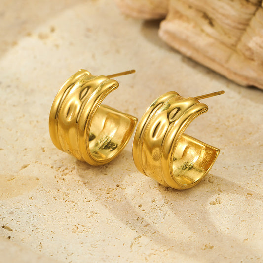 Vintage French-Style Stainless Steel C-Shaped Textured Stud Earrings with 18K Gold Plating