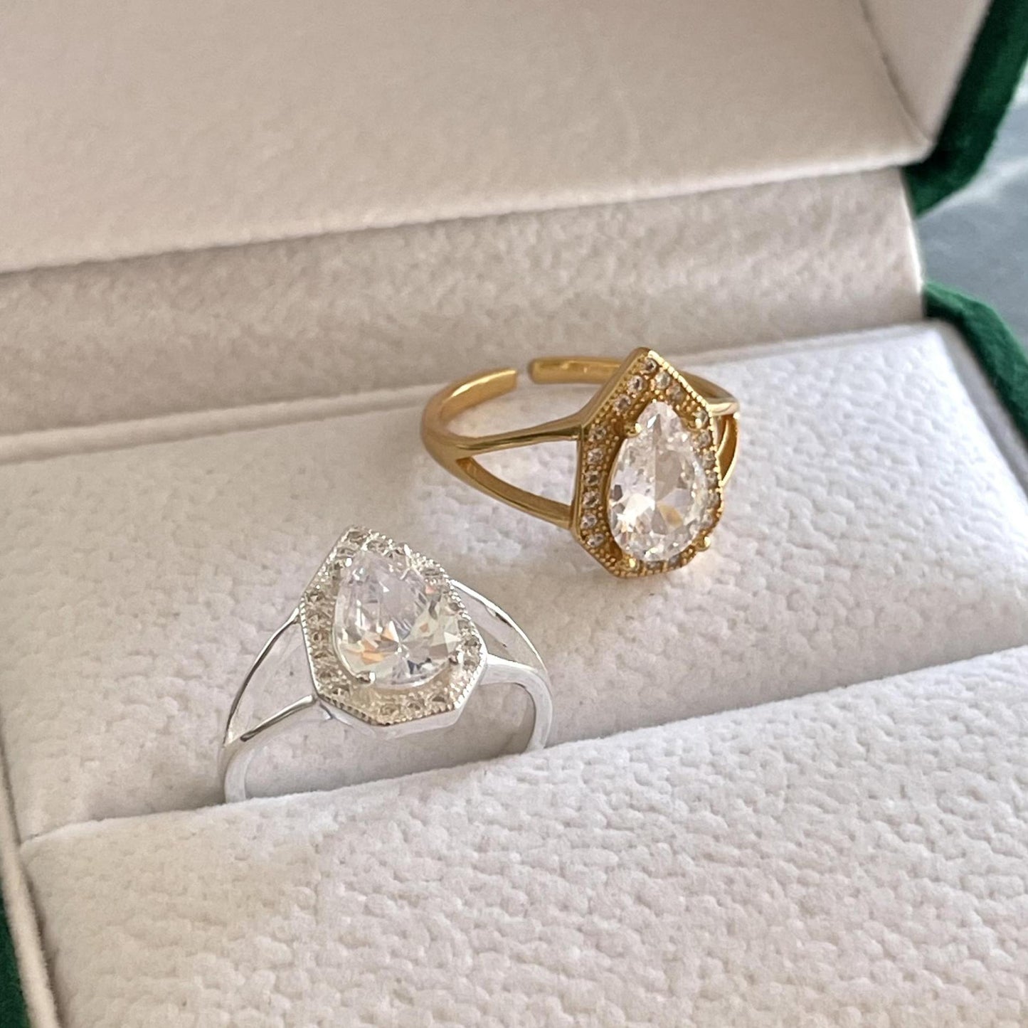 Minimalist Teardrop-Shaped S925 Sterling Silver Ring with Rhinestone Inlay and Bowknot Detail for Women