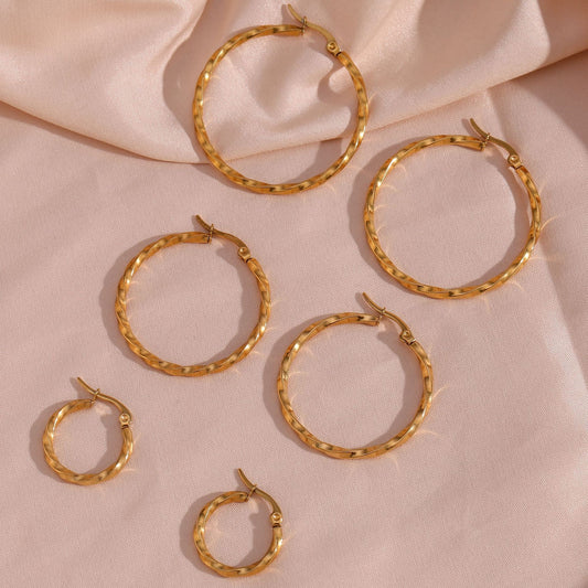 Pendientes de Aro Minimalistas de Lujo Geométricos de Acero Inoxidable con Chapado en Oro de 18K para Mujer
