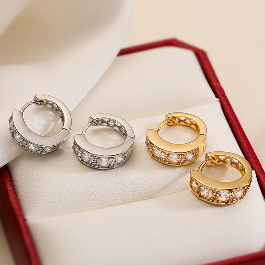 Pendientes de aro geométricos minimalistas de cobre con chapado de oro de 18 quilates y circonitas micropavé para mujer
