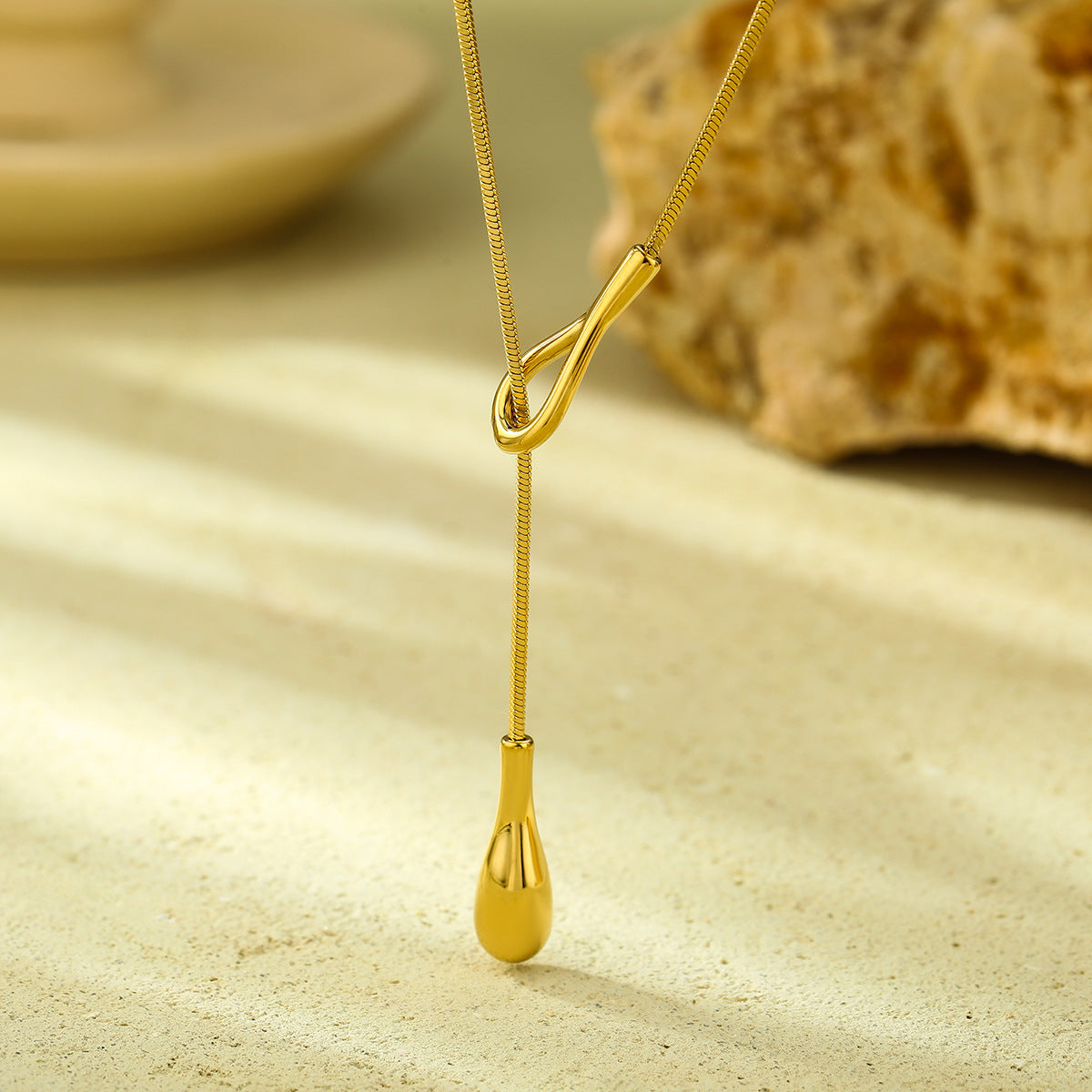 Minimalist Geometric Stainless Steel Necklace with 18K Gold Plating for Women