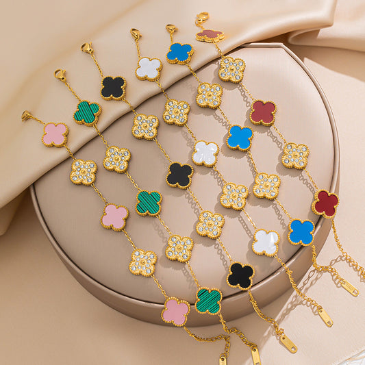 Elegante Pulsera de Trébol de Cuatro Hojas en Acero de Titanio con Incrustaciones de Pedrería, Diseño de Doble Uso para Mujeres y Hombres, Electrochapada para Uso Hipoalergénico