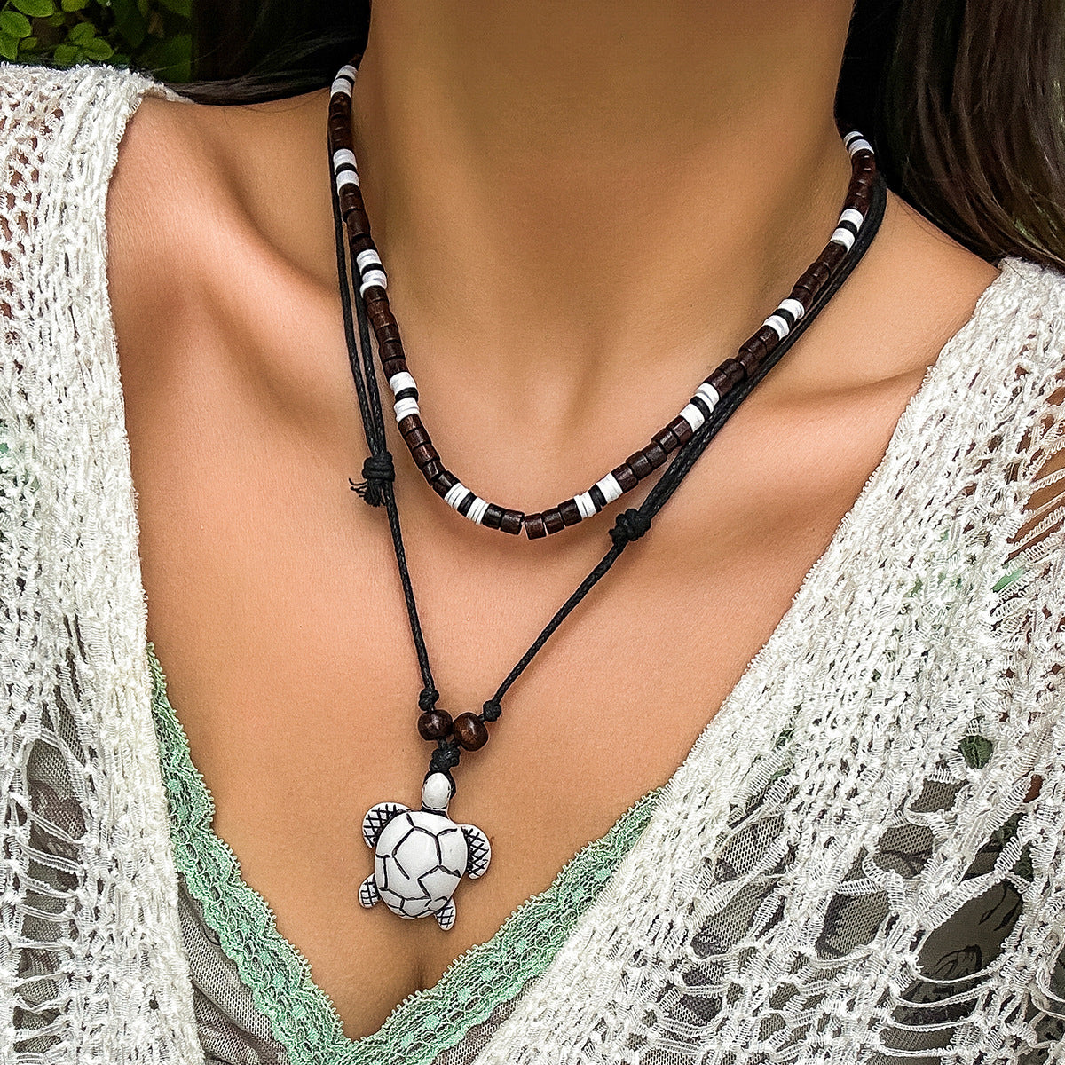 Vintage Butterfly Wood Bead Necklace with Alloy Pendant and Turquoise Inlay for Women