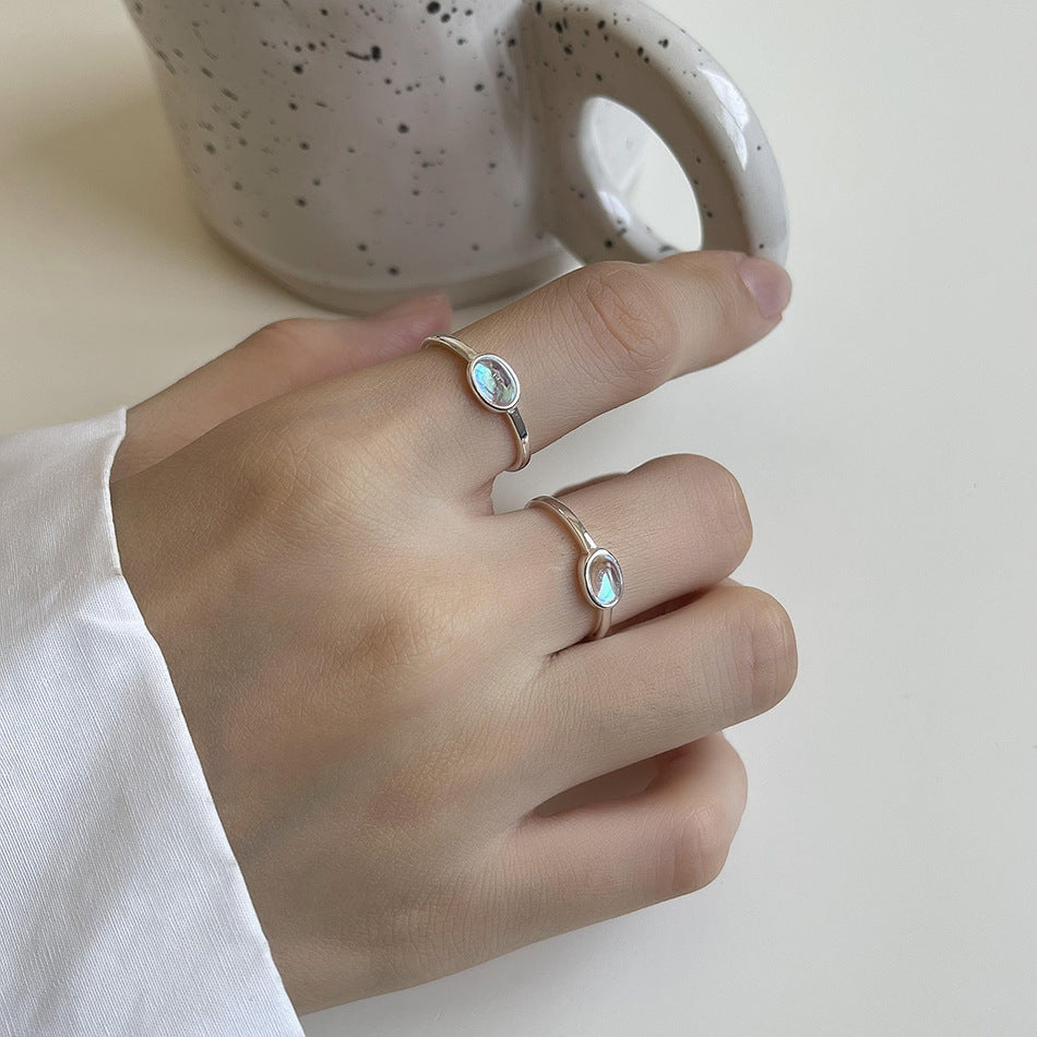 Anello da donna minimalista a forma di cuore in argento sterling 925 con zirconi incastonati