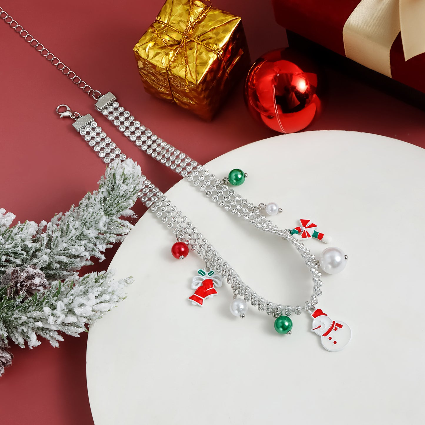 Elegant Geometric Alloy Plated Rhinestone Snowflake Choker Necklace for Women Christmas Party