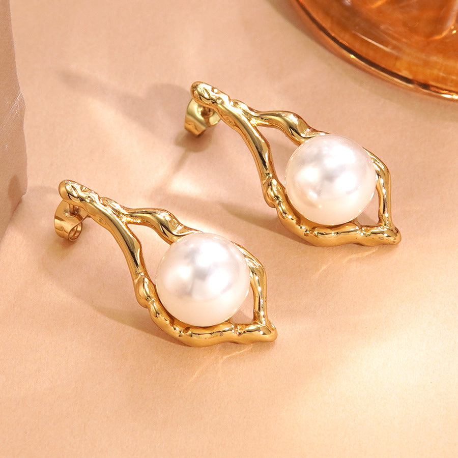 Orecchini Vintage Eleganti Rotondi con Perle Placcate in Acciaio Inossidabile