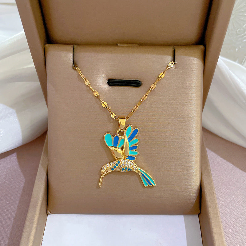 Collana Lussuosa Minimalista Fresca e Dolce in Acciaio al Titanio Geometrica con Pavé di Zirconi