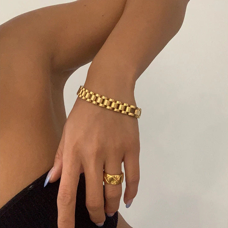 Geometric Stainless Steel Bracelet with Gold Plating Detachable Wristband for Women Hip Hop Style Music Note Design