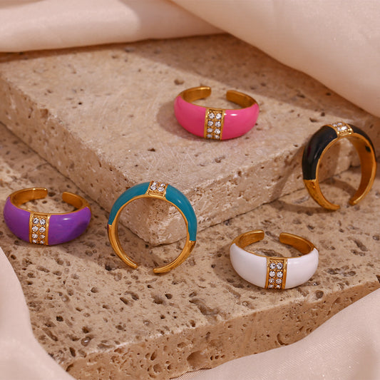Anello geometrico minimalista in acciaio inossidabile con placcatura in oro 18 carati e finitura smaltata da donna