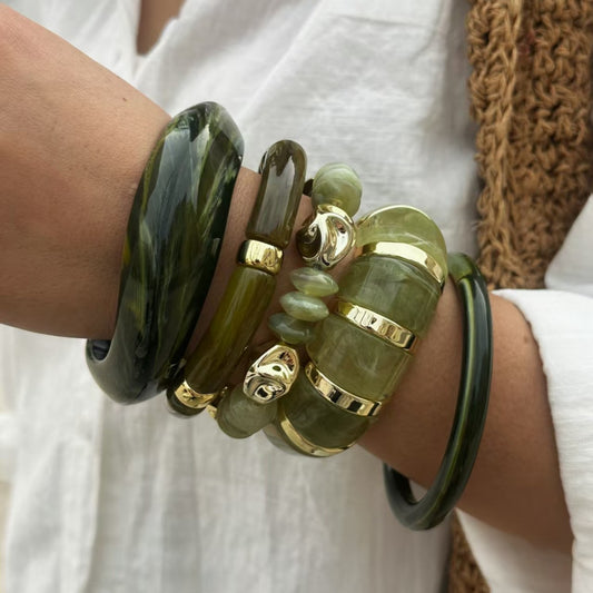 Bracciale vintage in acrilico placcato con motivi geometrici