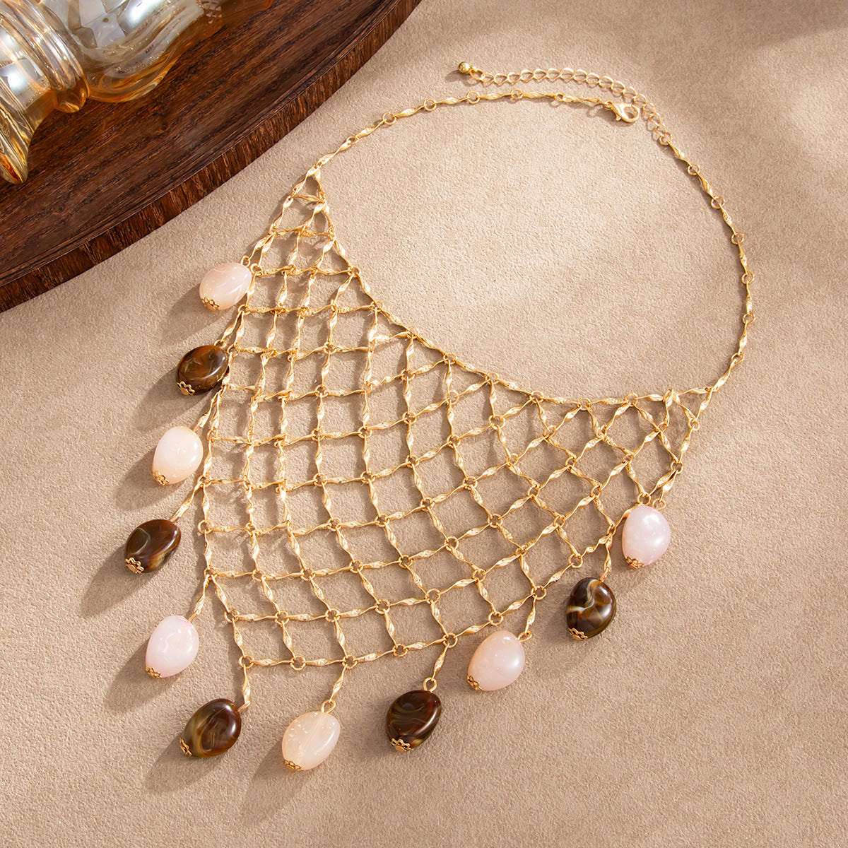 Vintage Geometric Oval Resin Pendant Plated Brass Necklace for Women