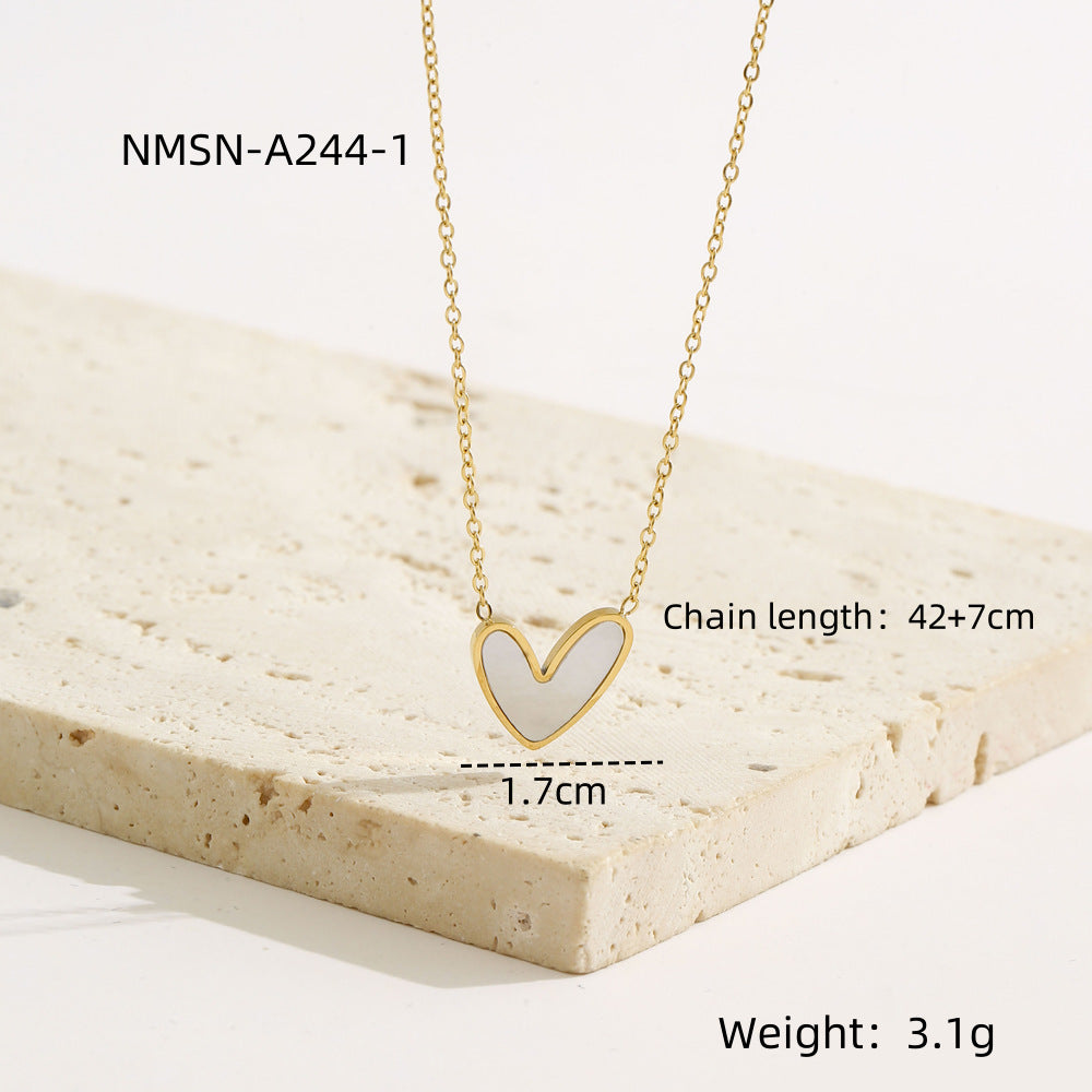 Collar con colgante minimalista de acero inoxidable en forma de corazón para mujer con acabado chapado, cadena hasta la clavícula